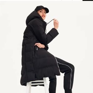 DKNY Olive Green Women’s long puffer coat size XS